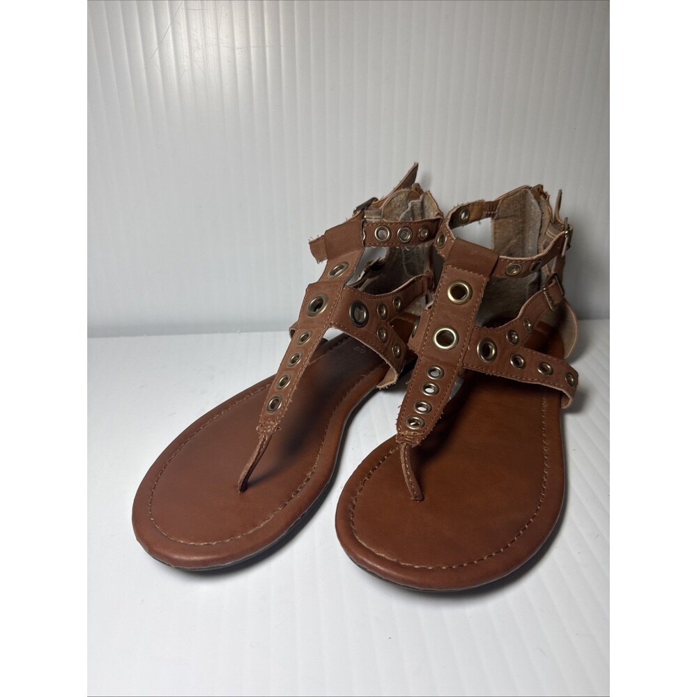 Etc! Rivet Brown Sandal 8/9